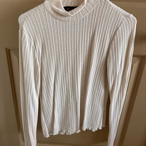 White knit Long Sleeve Top